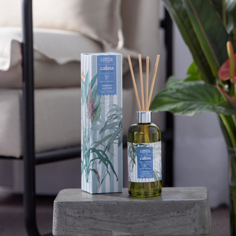 DIFUSOR DE AROMAS VERBENA E ALOE VERA 250ML (CALMA) EMPÓRIO ESSENZA